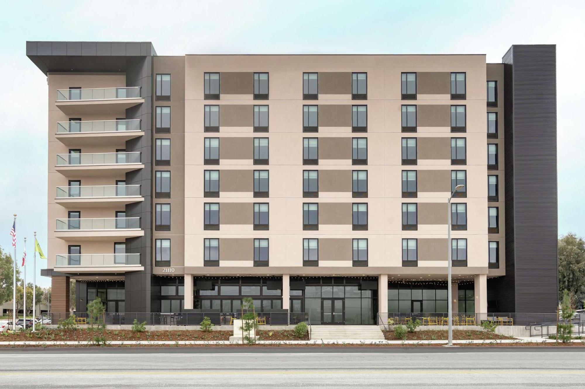 Home2 Suites By Hilton Woodland Hills Лос Анджелис Екстериор снимка